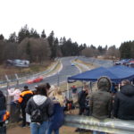 Zuschauer am Brünnchen